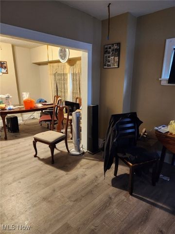 10006 Lamontier Avenue, Cleveland, OH 44104