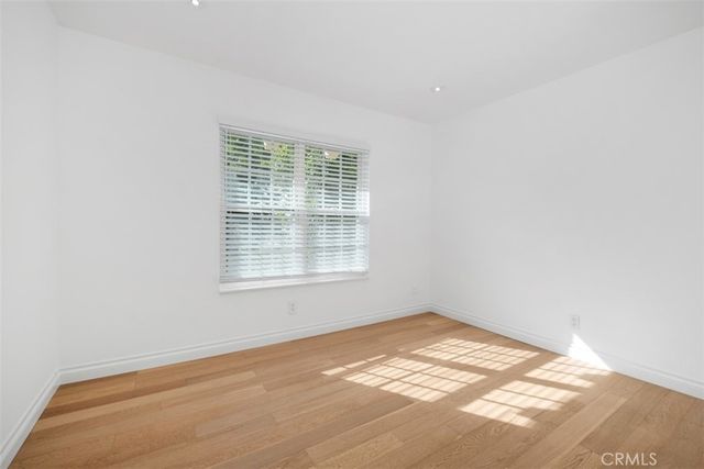 76 W Yale Loop, Irvine, CA 92604