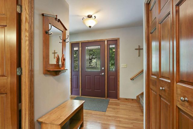 32665 Academy ROAD, Burlington, WI 53105
