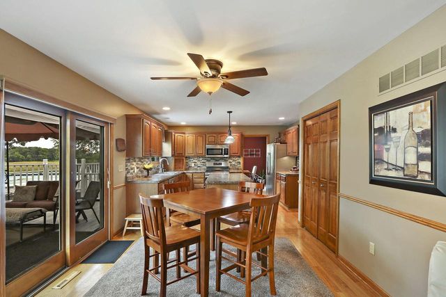 32665 Academy ROAD, Burlington, WI 53105