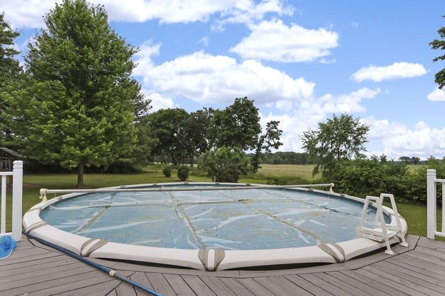 32665 Academy ROAD, Burlington, WI 53105