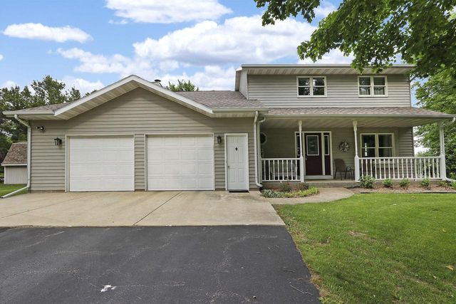 32665 Academy ROAD, Burlington, WI 53105