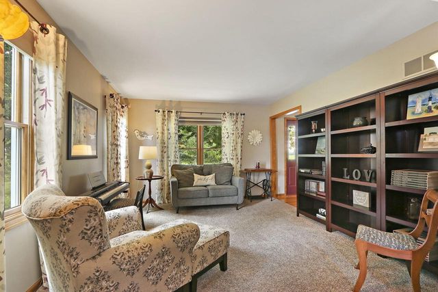 32665 Academy ROAD, Burlington, WI 53105