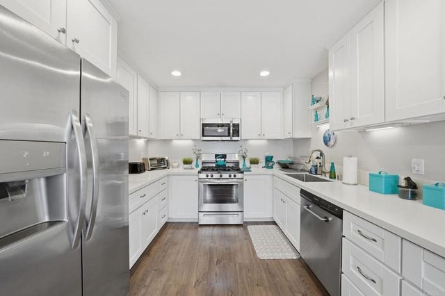 10794 JEANNE Unit F, Santee, CA 92071