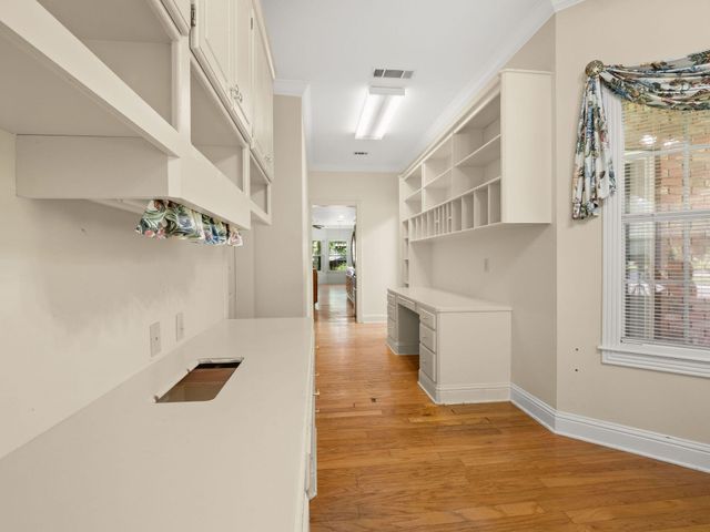 427 Lyles Landing Rd., Leesville, LA 71446