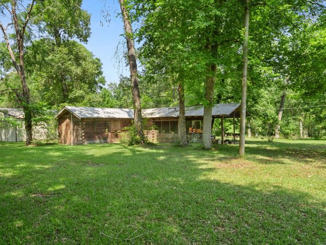 427 Lyles Landing Rd., Leesville, LA 71446