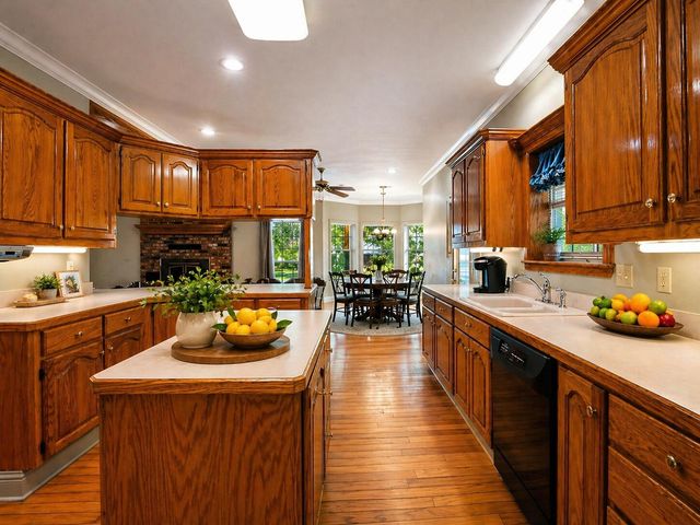 427 Lyles Landing Rd., Leesville, LA 71446
