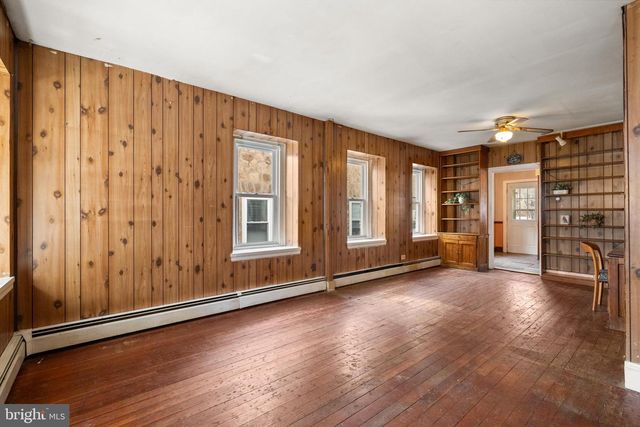 458 RENFREW AVE, Ambler, PA 19002