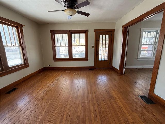 507 W Main Street, Richmond, MO 64085