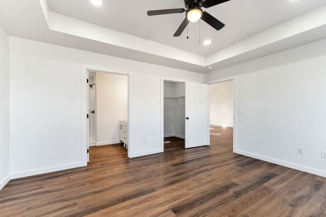 127 Sky View Meadow Dr, Crossville, TN 38555