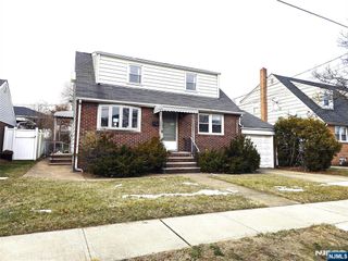 701 4th Street, Secaucus, NJ 07094