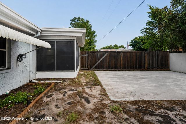 7106 Palisade Drive, Port Richey, FL 34668