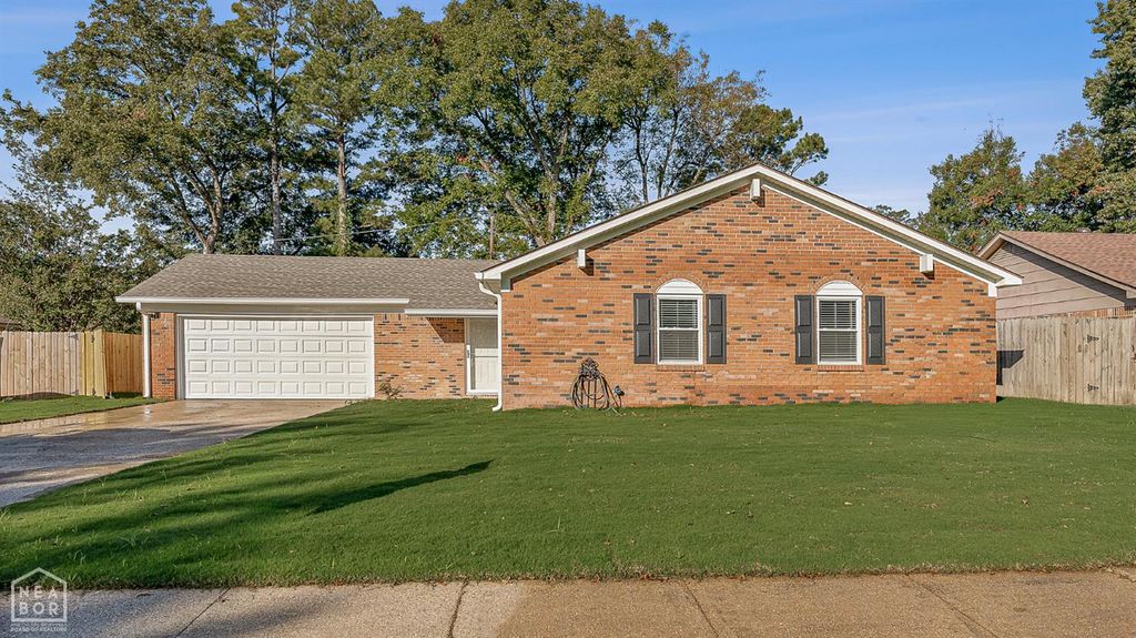 1021 Leawood Street, Blytheville, AR 72315