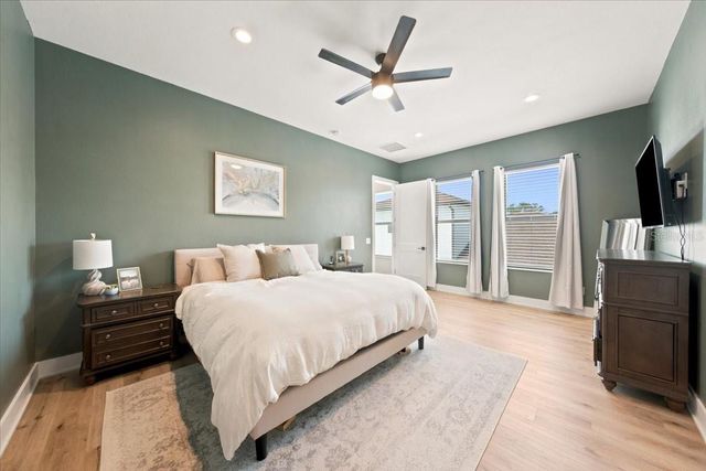 3011 W NORTH B STREET, Tampa, FL 33609