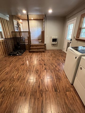 233 Taylor Lake Rd, Morrison, TN 37357