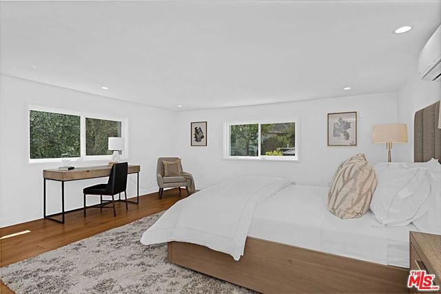 1274 Calle De Sevilla, Pacific Palisades, CA 90272