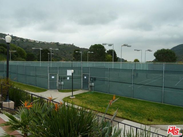 1274 Calle De Sevilla, Pacific Palisades, CA 90272