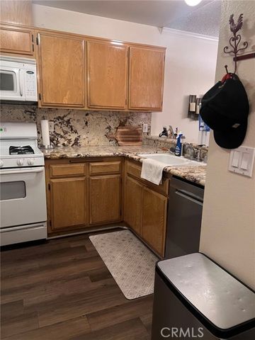 8939 Gallatin 16, Pico Rivera, CA 90660