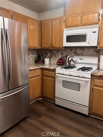 8939 Gallatin 16, Pico Rivera, CA 90660