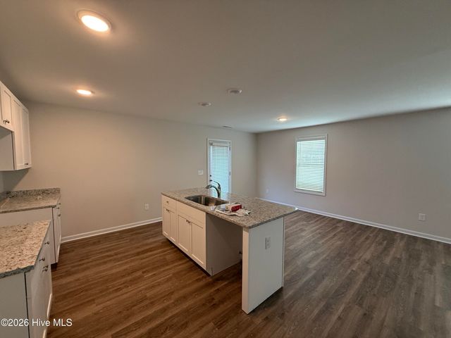 92 Littlefield Lane, La Grange, NC 28551