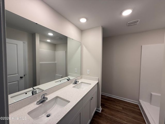 92 Littlefield Lane, La Grange, NC 28551