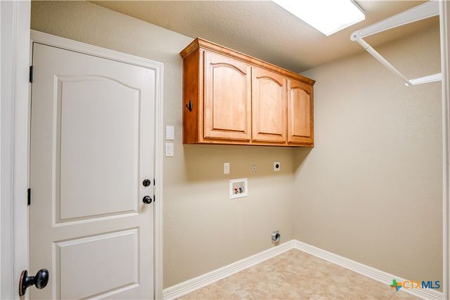 2527 Leatherwood Drive, Harker Heights, TX 76548