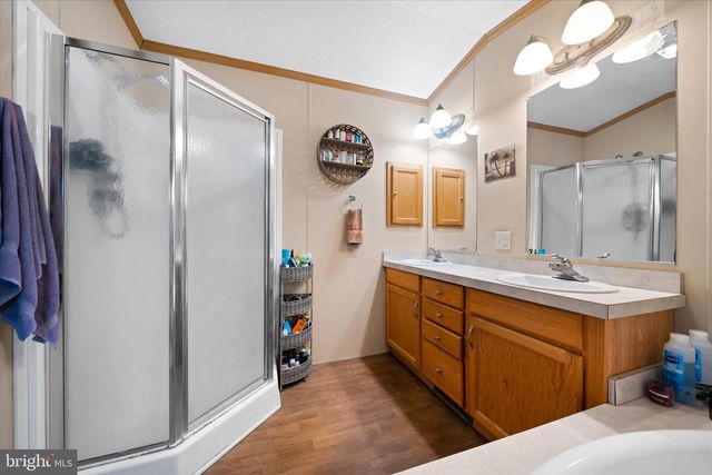 110 W TULIP CT, Newark, DE 19713
