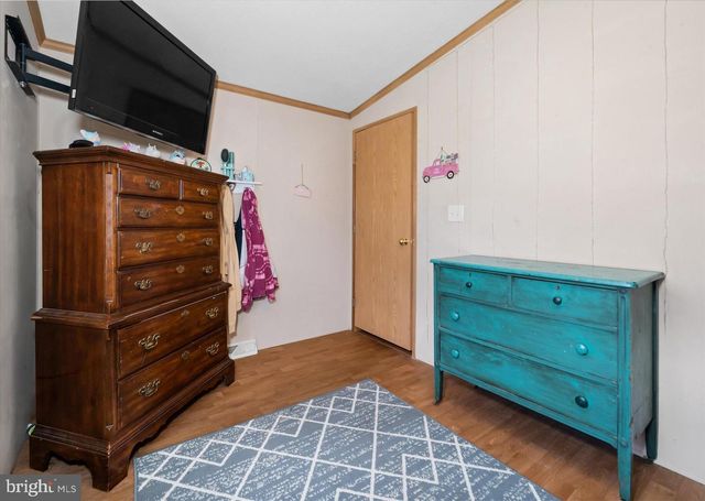110 W TULIP CT, Newark, DE 19713