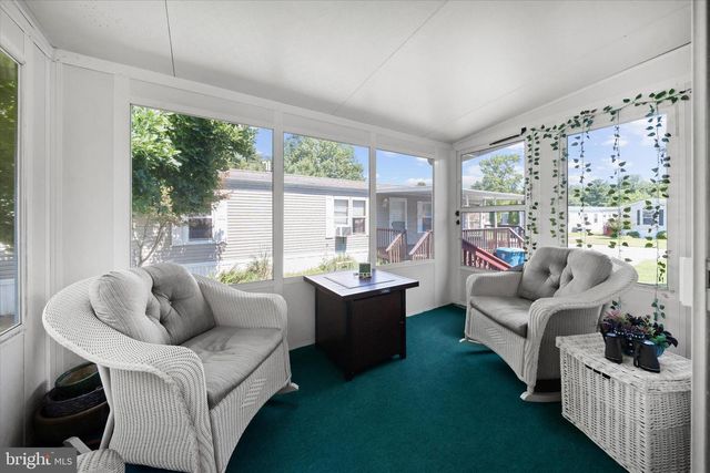 110 W TULIP CT, Newark, DE 19713