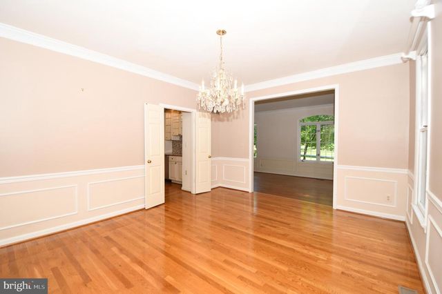 26 HOLLY LEAF CT, Bethesda, MD 20817