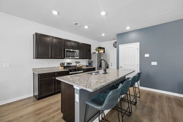 841 Long Leaf Rd, Lebanon, TN 37087