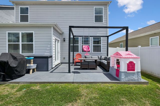841 Long Leaf Rd, Lebanon, TN 37087