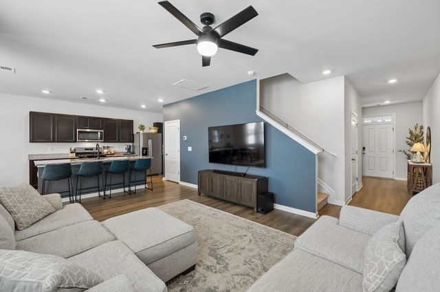 841 Long Leaf Rd, Lebanon, TN 37087