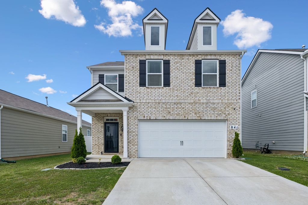 841 Long Leaf Rd, Lebanon, TN 37087