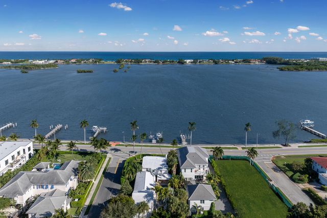 7103 S Flagler Drive, West Palm Beach, FL 33405