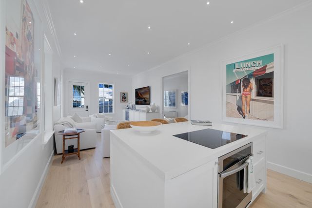 7103 S Flagler Drive, West Palm Beach, FL 33405