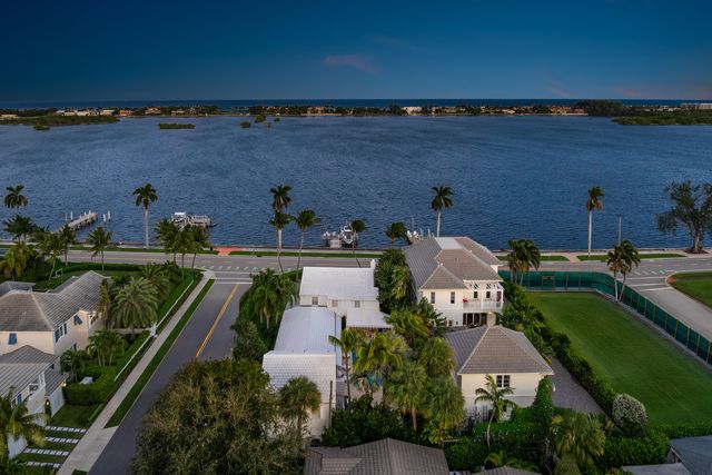 7103 S Flagler Drive, West Palm Beach, FL 33405