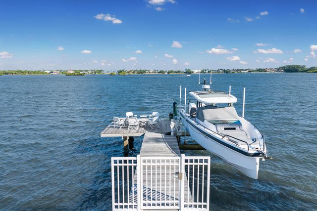 7103 S Flagler Drive, West Palm Beach, FL 33405