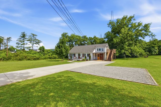 201 Maplewood Trce, Nashville, TN 37207