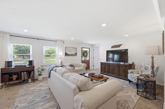 201 Maplewood Trce, Nashville, TN 37207