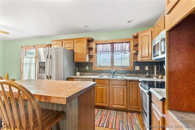 5376 W Linda Lane, Hanover, IN 47243