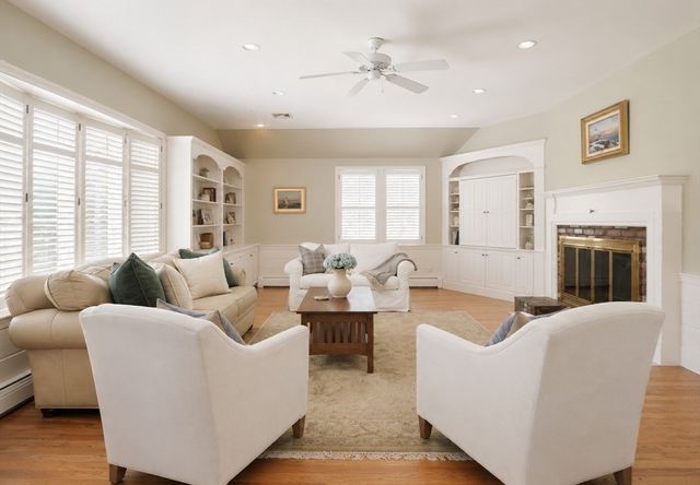 31 Myers Farm, Hingham, MA 02043