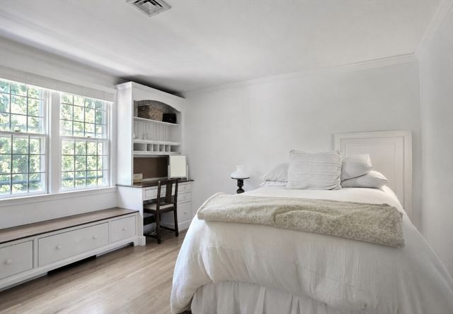 31 Myers Farm, Hingham, MA 02043