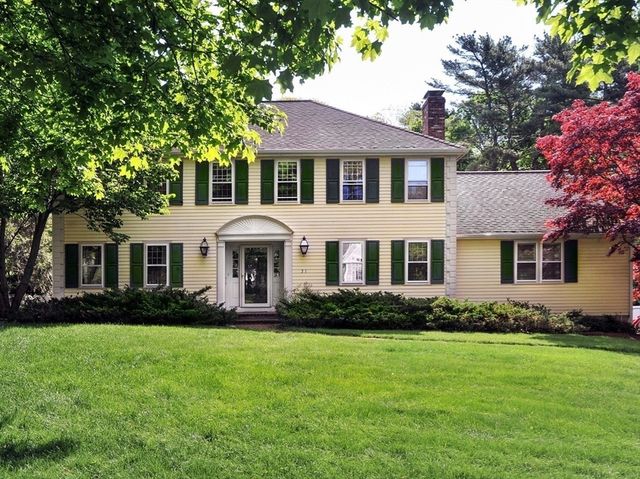 31 Myers Farm, Hingham, MA 02043