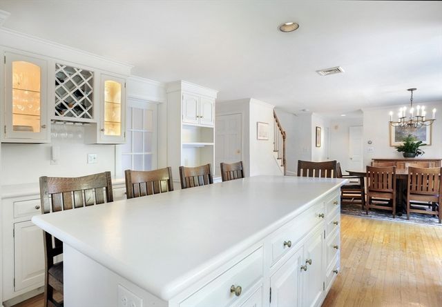 31 Myers Farm, Hingham, MA 02043