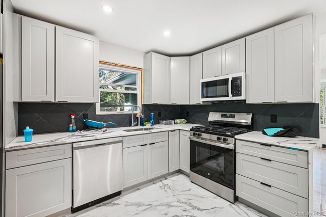 1 Whippoorwill Trail, Monroe, NY 10950