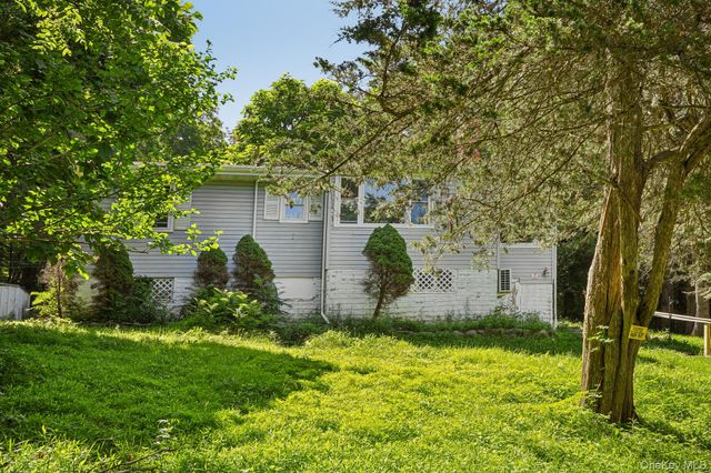 1 Whippoorwill Trail, Monroe, NY 10950