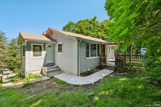 1 Whippoorwill Trail, Monroe, NY 10950