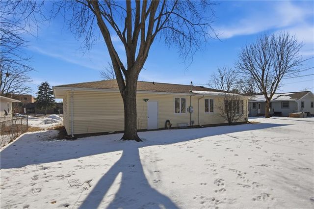 922 E Fillmore Avenue, Eau Claire, WI 54701