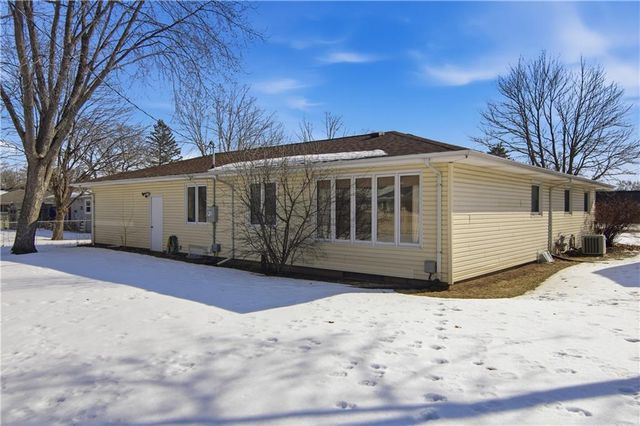 922 E Fillmore Avenue, Eau Claire, WI 54701